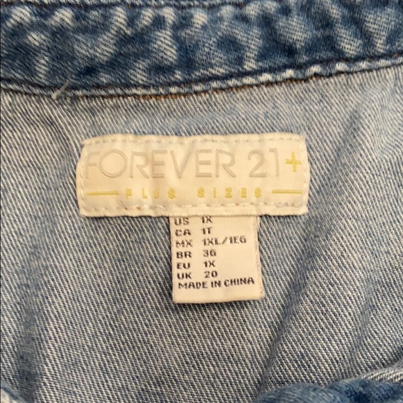 Jean shirt pull over gently loved - Picture 3 of 3